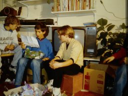 0DIA 1984 RAVA PUPS 1